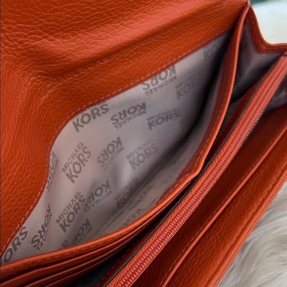 Michael Kors Fulton Orange Leather Wallet with Gold Logo - Picture 13 of 16